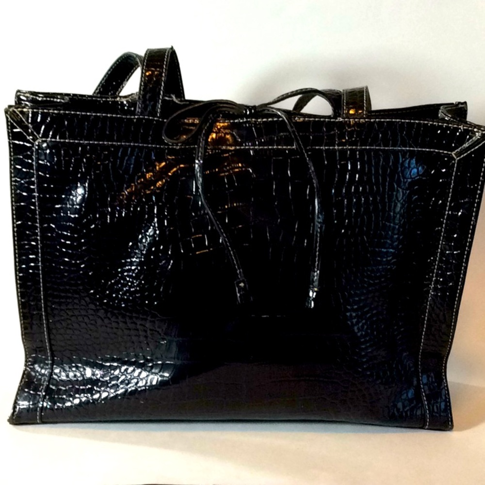 Liz Claiborne Croco Print Bag